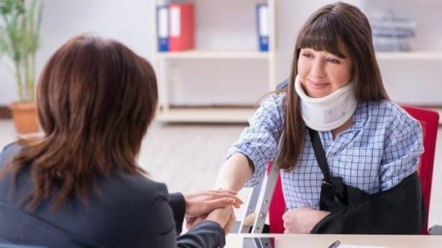 What Is the Best Way to Find a Lawyer After an Injury?