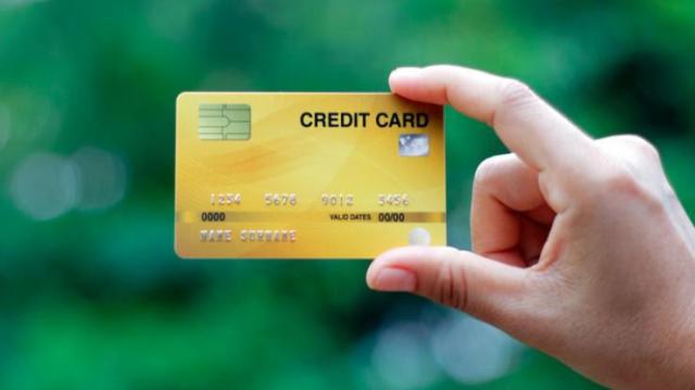 How to Apply for a Credit Card for the First Time