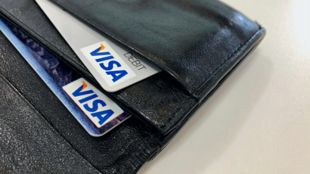 The Best Visa Credit Cards to Add to Your Wallet